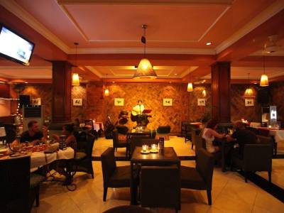 Maxi Hotel by NIDA Rooms