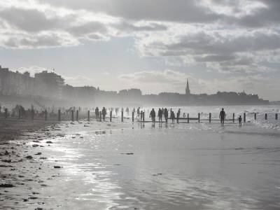 La Malouiniere Des Longchamps