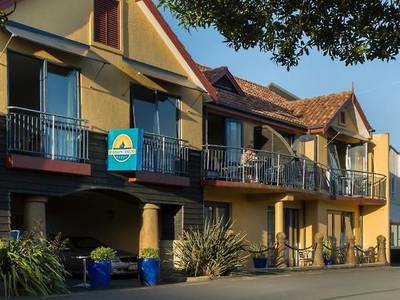 Harbourside Motor Lodge