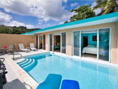 Pavilions and Pools Villa Hotel