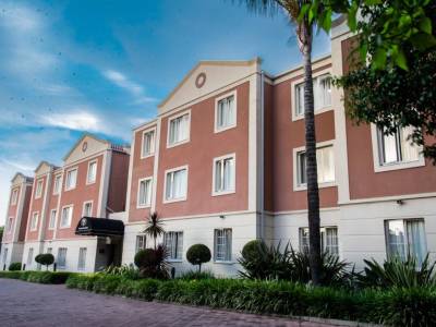 Premiere Classe Apartment Hotel