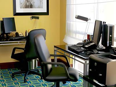 Courtyard Fort Myers at I-75 and Gulf Coast Town Center