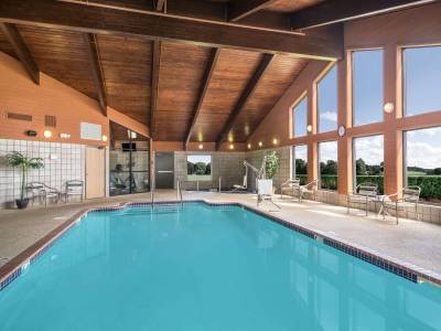 AmericInn Cedar Falls