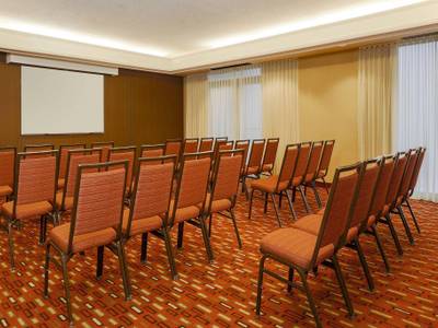 Courtyard San Antonio Airport /North Star Mall