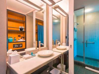 Aloft Portland Airport at Cascade Station