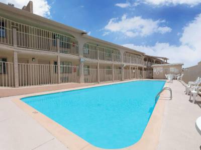 Days Inn Downtown-Nashville West Trinity Lane