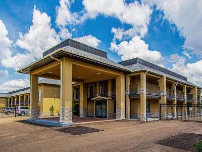 Americas Best Value Inn & Suites - Jackson Coliseum