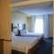 Fairfield Inn & Suites Bedford