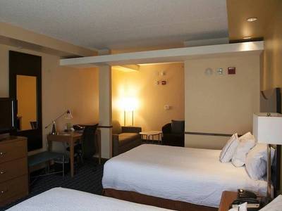 Fairfield Inn & Suites Bedford