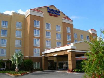 Fairfield Inn and Suites by Marriott Butler Boulevard