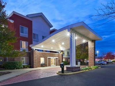 Fairfield Inn & Suites Columbus East