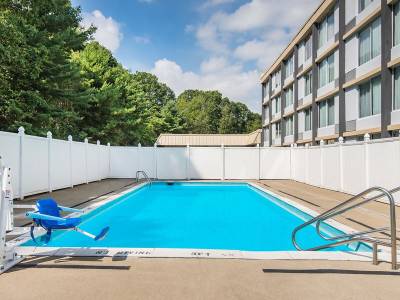 Wyndham Garden Pittsburgh Airport