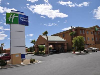 Holiday Inn Express Las Vegas Nellis