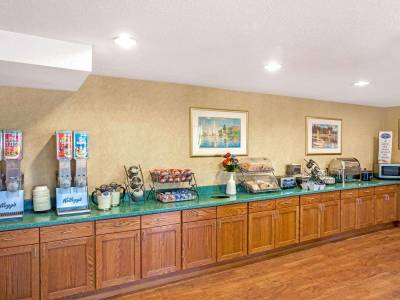 Baymont Inn & Suites Louisville Airport South (Foto)