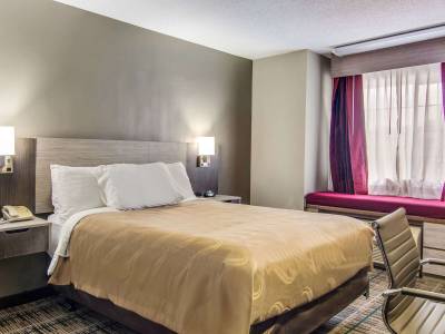 Monroe Heights Hotel Grove City