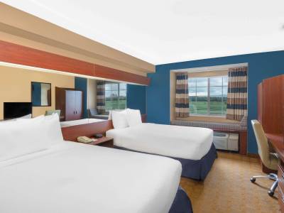 Microtel Inn & Suites by Wyndham Starkville