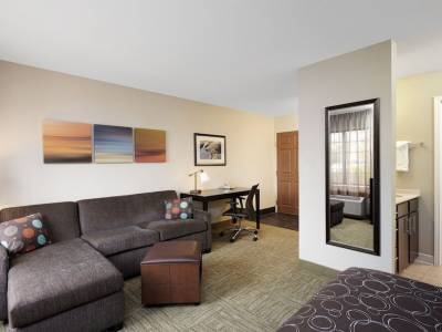 Staybridge Suites Davenport
