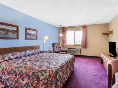 Super 8 by Wyndham Beaver