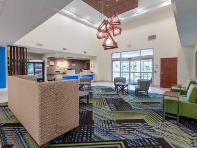 Wingate by Wyndham Arlington