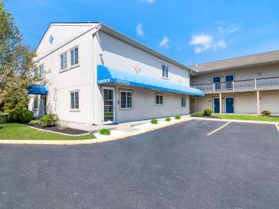 Days Inn Bethel - Danbury