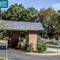 QUALITY INN & SUITES Columbia