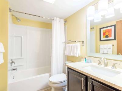 Hawthorn Suites by Wyndham Sterling Dulles