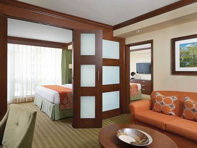 Newport Beachside Hotel & Resort