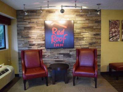 Red Roof Inn Buffalo - Niagara Airport