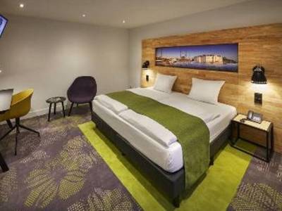 Nova Hotel & Apartments