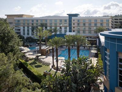 Renaissance Clubsport Aliso Viejo