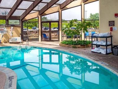 Sheraton Westport Plaza