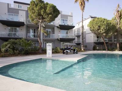 Urban Valley Resort & Spa