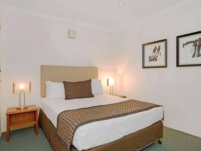 Quality Inn Airport Heritage