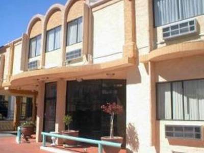 Siegel Suites Select Convention Center Drive