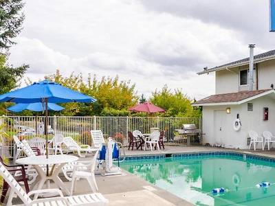 Motel 6 Seattle Sea-Tac Airport South