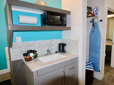 Luxury Suites Pensacola