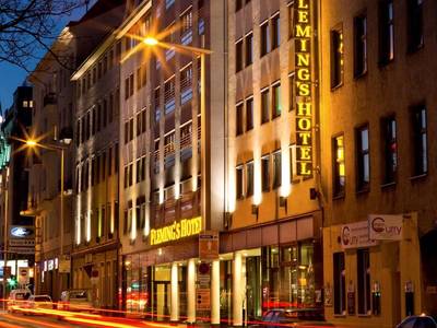 LiV'iN Residence by Fleming's Wien