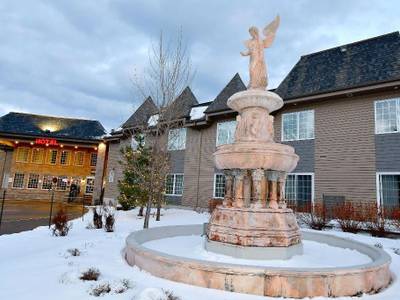 Hotel & Pavillons Le Petit Manoir du Casino