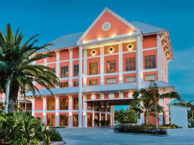 Pelican Bay at Lucaya