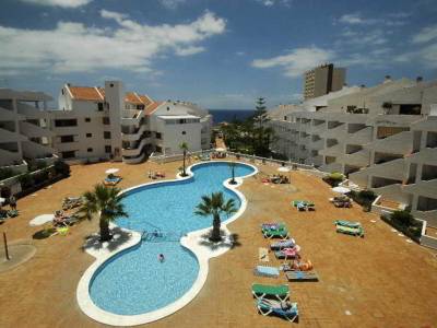 Paloma Beach Apartments