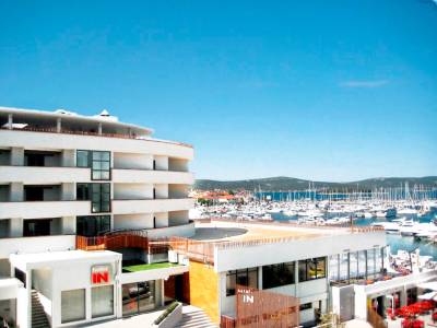 Hotel In Biograd