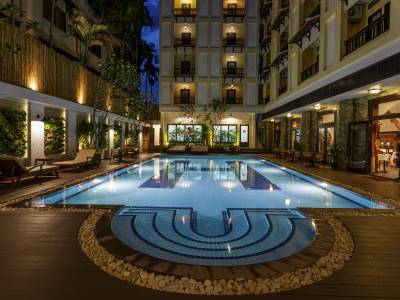 Treasure Oasis Hotel