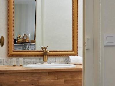 Hôtel De France Et De Guise