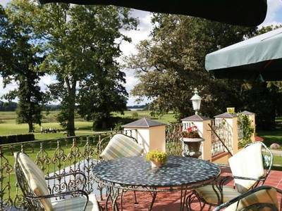 Land Schloss Teschow