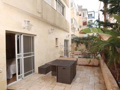 Olive Beer Garden Hotel