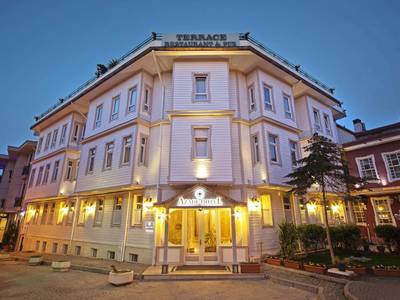 Azade Hotel