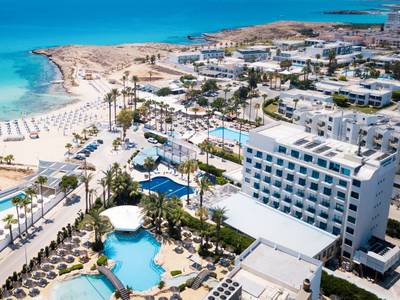 Tasia Maris Sands - Erwachsenenhotel