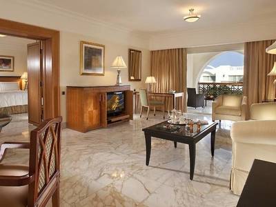 Le Royale Luxury Collection Resort