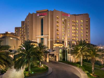 Traders Qaryat Al Beri Abu Dhabi