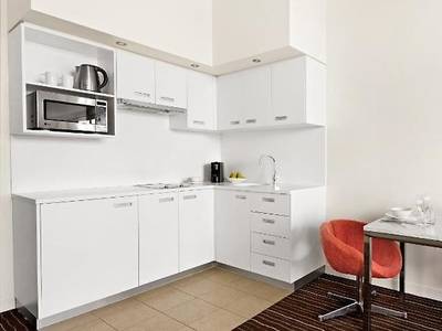 Mantra Charles Hotel